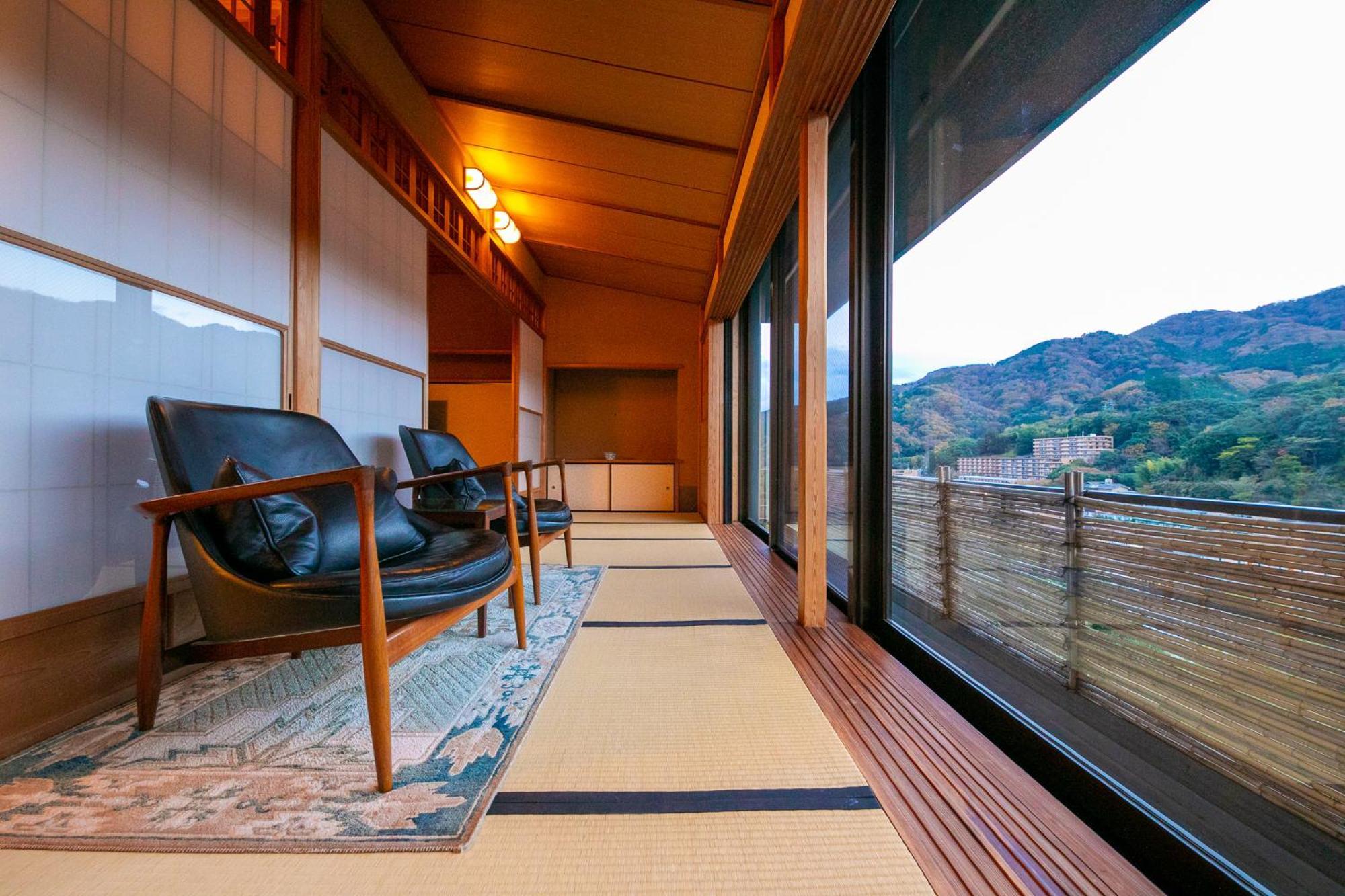 Fukiya Ryokan Югавара Екстериор снимка