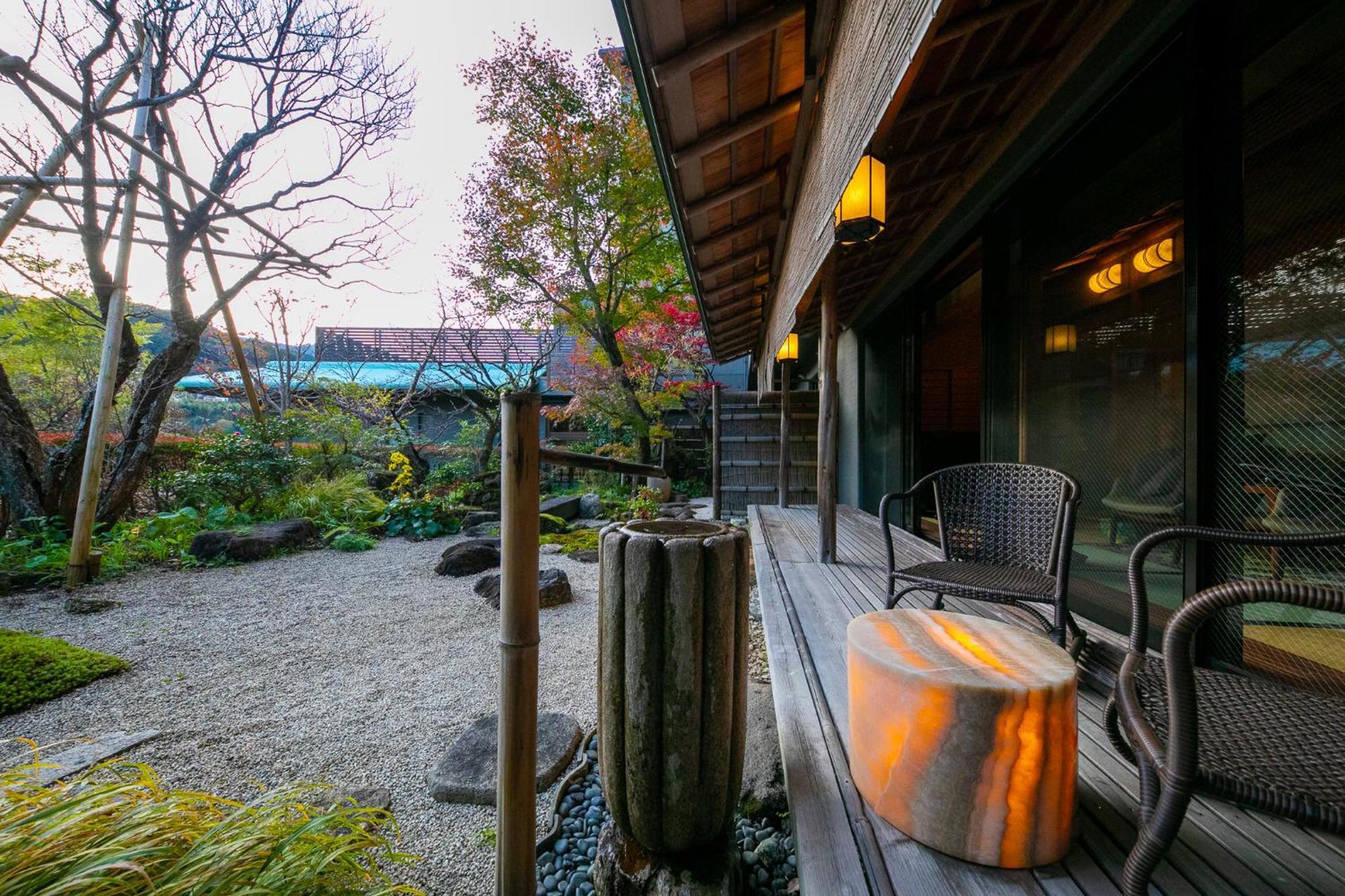 Fukiya Ryokan Югавара Екстериор снимка